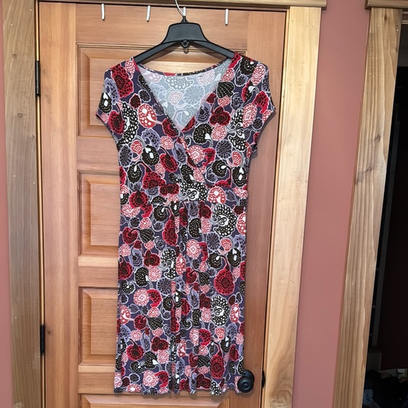Gola Floral Wrap Midi Dress - Red and Black - Picture 1 of 2